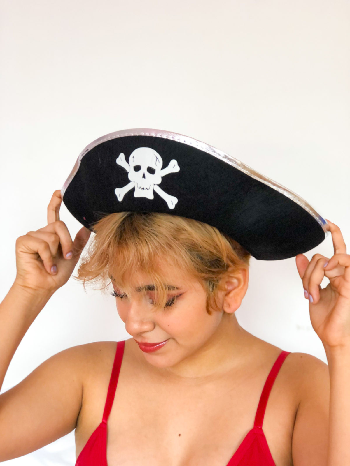 sombrero pirata de halloween - guayaquil - ecuador- Ropa Gallardo