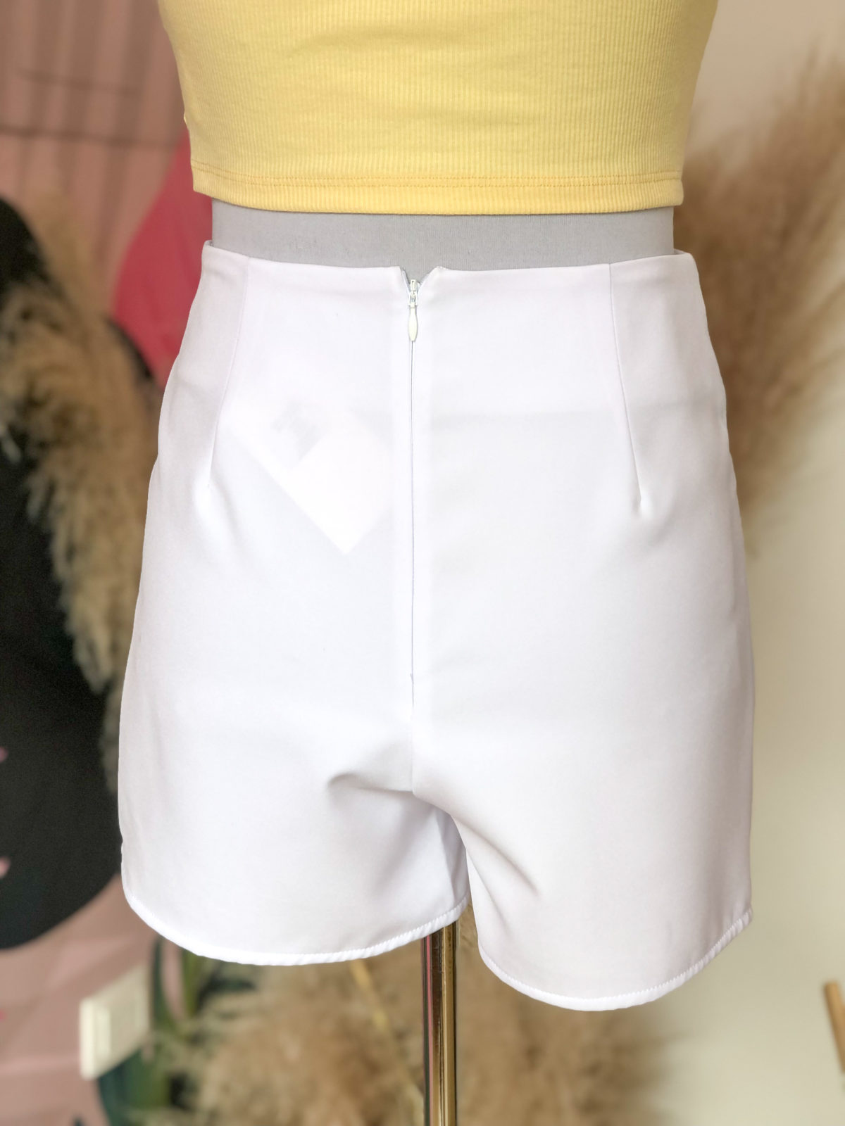 skort o falda short color blanco llano - ropa gallardo - ecuador