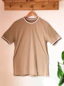 camiseta café de hombre con las mangas cortas y el cuello redondo - ecuador - ropa gallardo - envíos nacionales