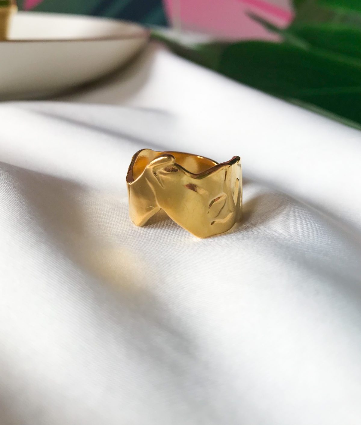 anillo dorado de mujer - ecuador - ropa gallardo - envíos nacionales - accesorios