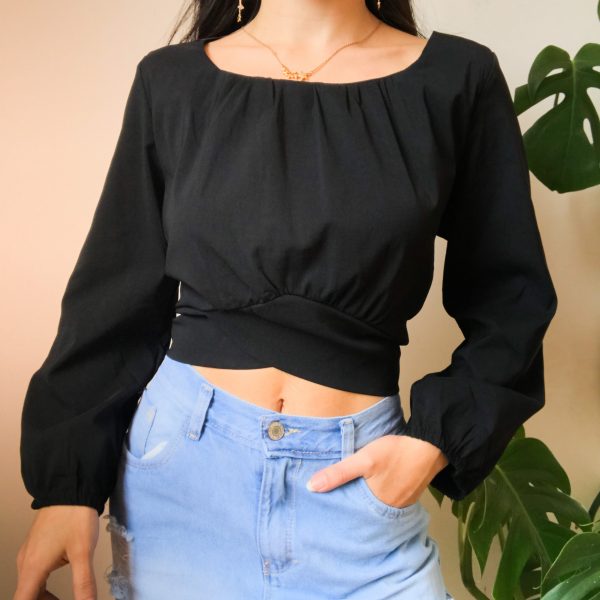 blusa negra manga larga - ropa gallardo - ecuador