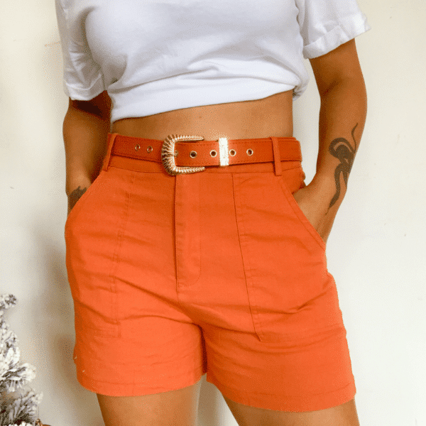 short color naranja con cinturon incluido, ropa gallardo, ecuador
