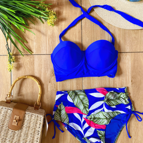 bikini de dos piezas color azul, ropa gallardo, ecuador